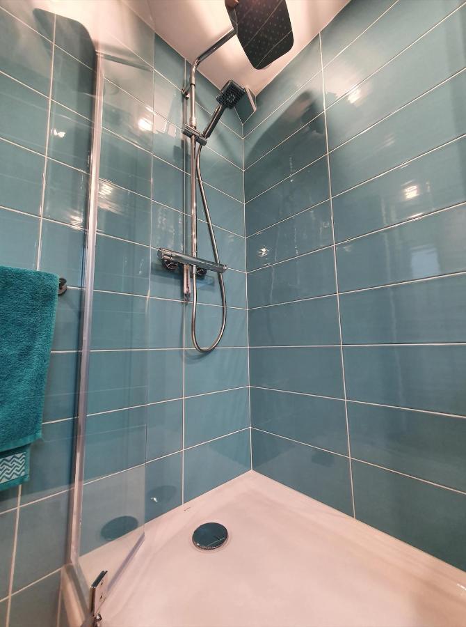Le Nantais - Appartement Avec Chambre - Hypercentre De Nantes Esterno foto